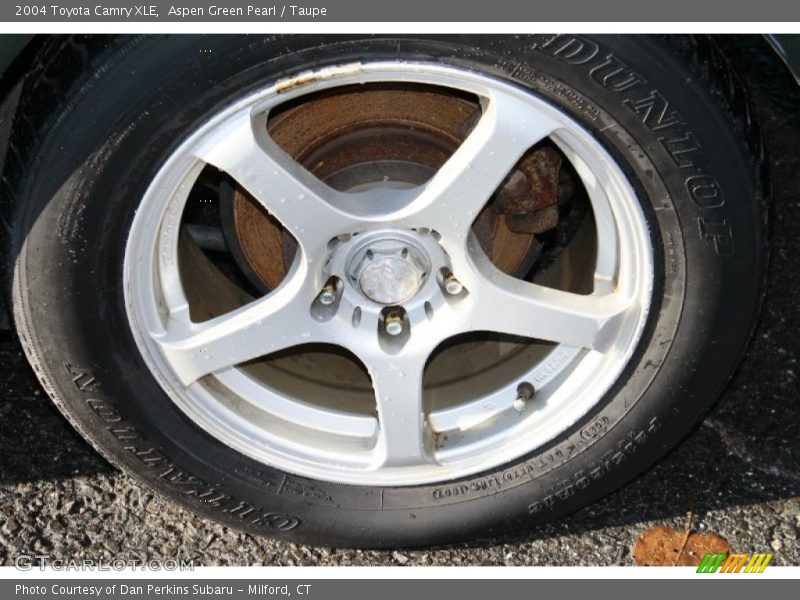 Aspen Green Pearl / Taupe 2004 Toyota Camry XLE