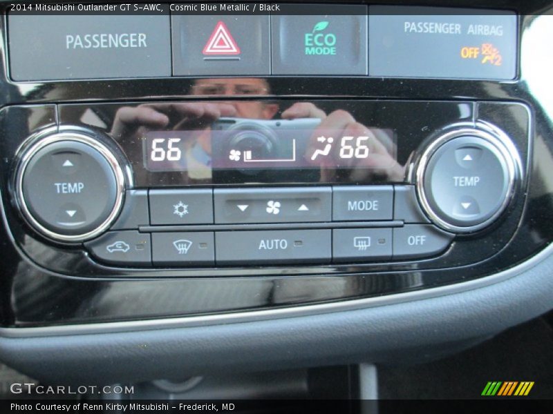 Cosmic Blue Metallic / Black 2014 Mitsubishi Outlander GT S-AWC