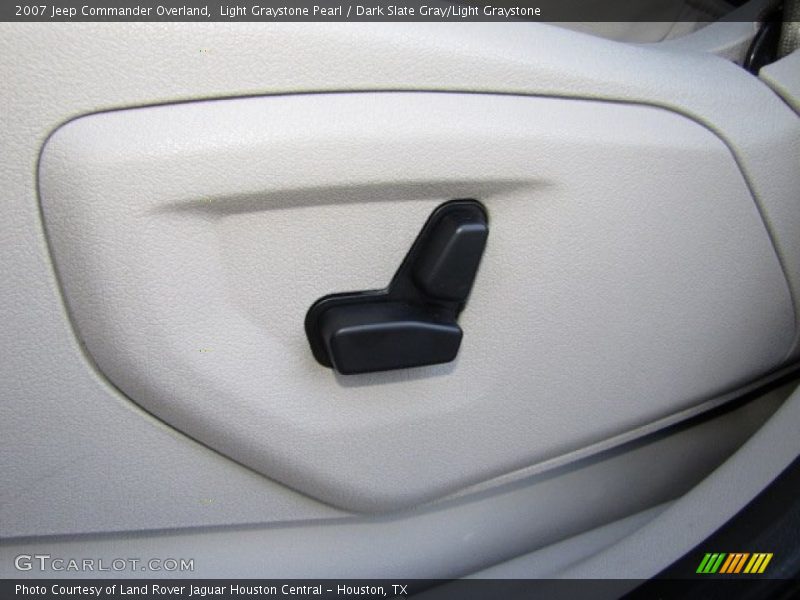 Light Graystone Pearl / Dark Slate Gray/Light Graystone 2007 Jeep Commander Overland