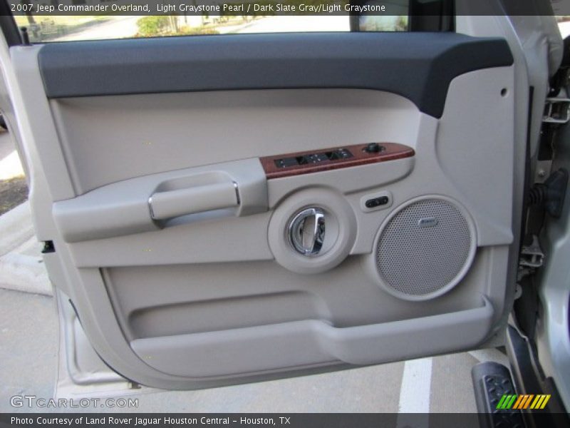 Light Graystone Pearl / Dark Slate Gray/Light Graystone 2007 Jeep Commander Overland