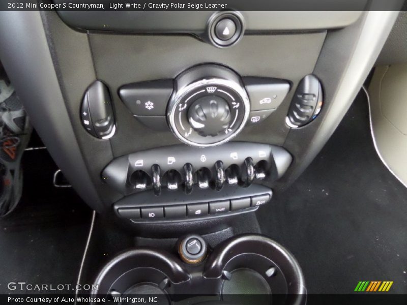 Light White / Gravity Polar Beige Leather 2012 Mini Cooper S Countryman