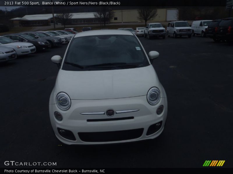 Bianco (White) / Sport Nero/Nero (Black/Black) 2013 Fiat 500 Sport
