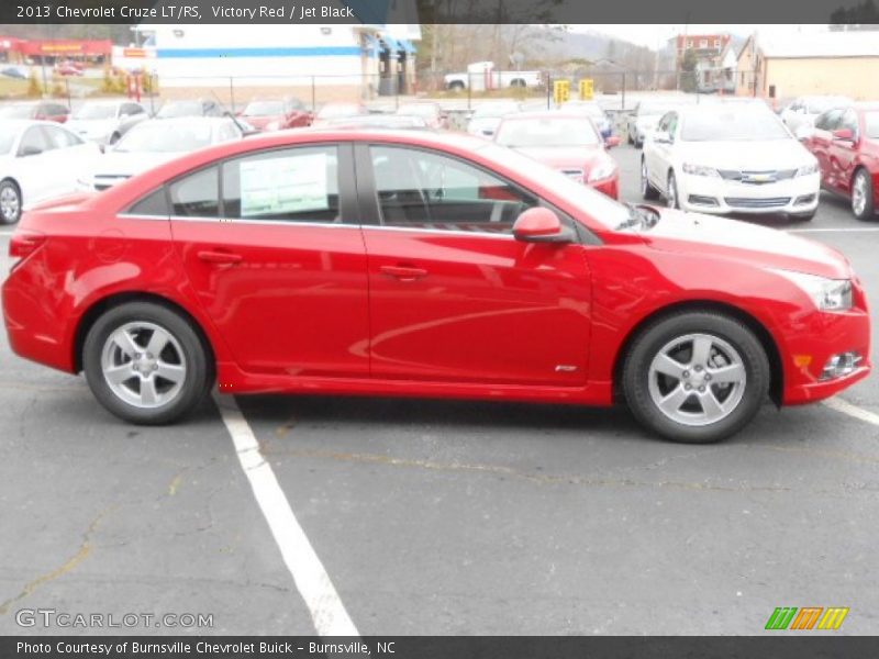 Victory Red / Jet Black 2013 Chevrolet Cruze LT/RS