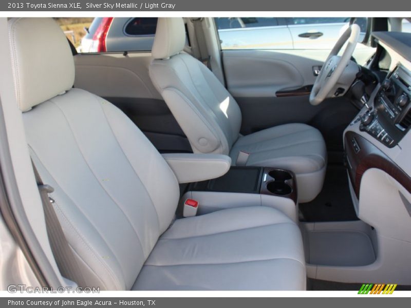 Silver Sky Metallic / Light Gray 2013 Toyota Sienna XLE