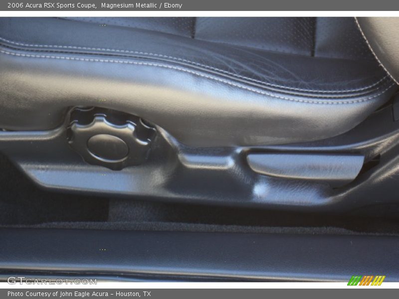 Magnesium Metallic / Ebony 2006 Acura RSX Sports Coupe
