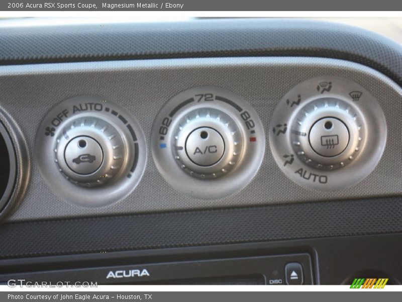 Controls of 2006 RSX Sports Coupe
