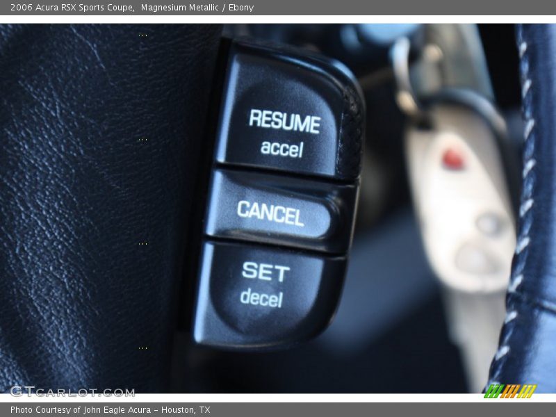 Controls of 2006 RSX Sports Coupe