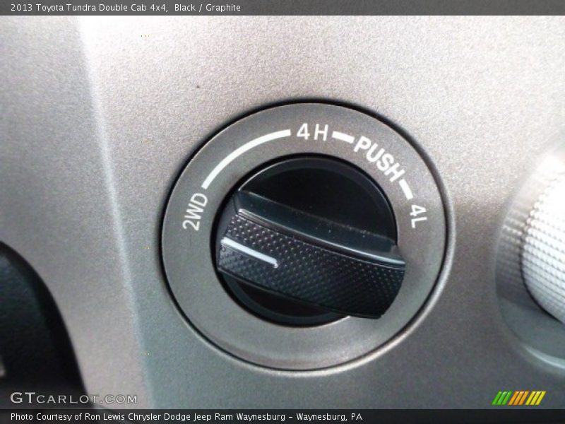 Black / Graphite 2013 Toyota Tundra Double Cab 4x4