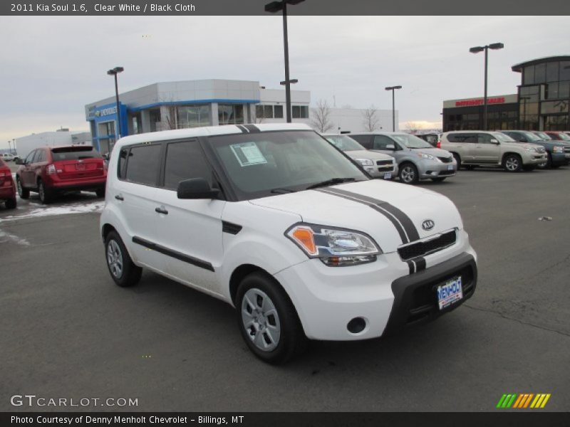 Clear White / Black Cloth 2011 Kia Soul 1.6