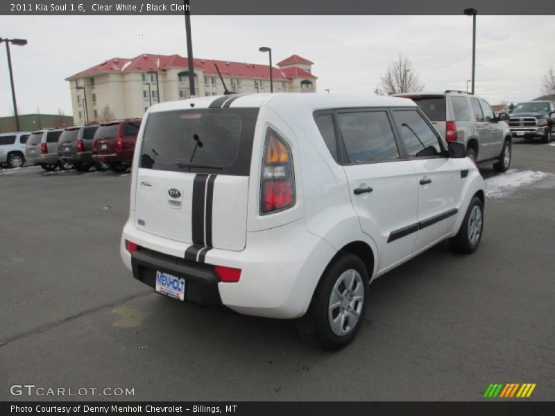 Clear White / Black Cloth 2011 Kia Soul 1.6