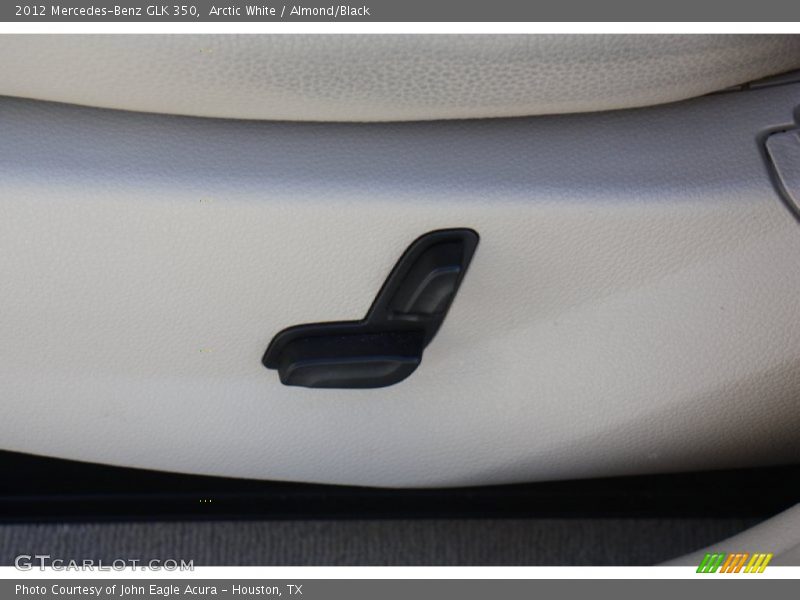 Arctic White / Almond/Black 2012 Mercedes-Benz GLK 350