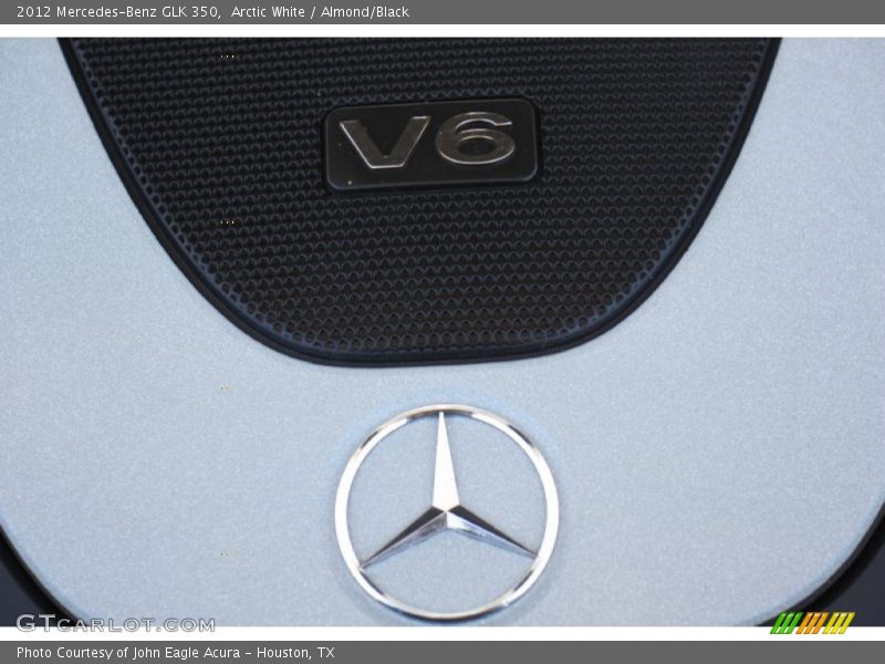 Arctic White / Almond/Black 2012 Mercedes-Benz GLK 350