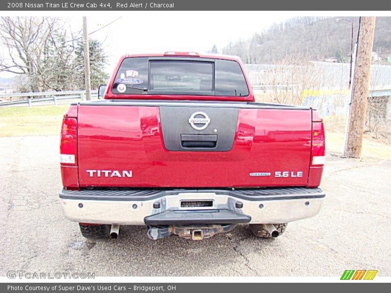 Red Alert / Charcoal 2008 Nissan Titan LE Crew Cab 4x4