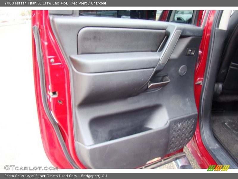 Red Alert / Charcoal 2008 Nissan Titan LE Crew Cab 4x4