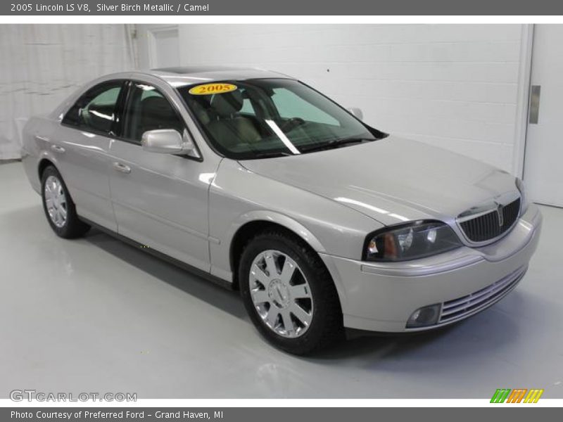 Silver Birch Metallic / Camel 2005 Lincoln LS V8