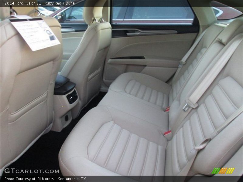 Ruby Red / Dune 2014 Ford Fusion SE