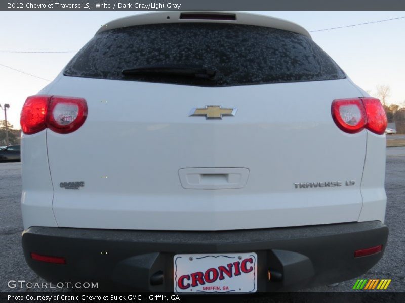 White / Dark Gray/Light Gray 2012 Chevrolet Traverse LS