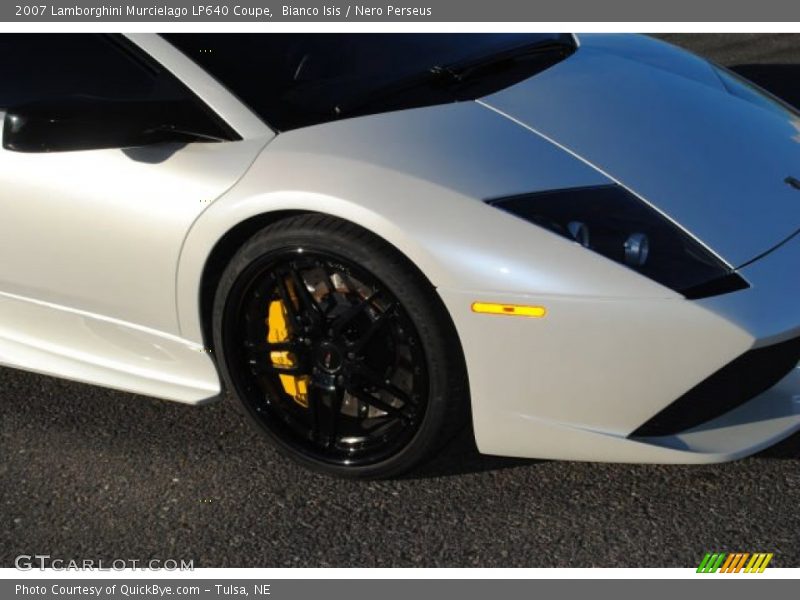 Bianco Isis / Nero Perseus 2007 Lamborghini Murcielago LP640 Coupe