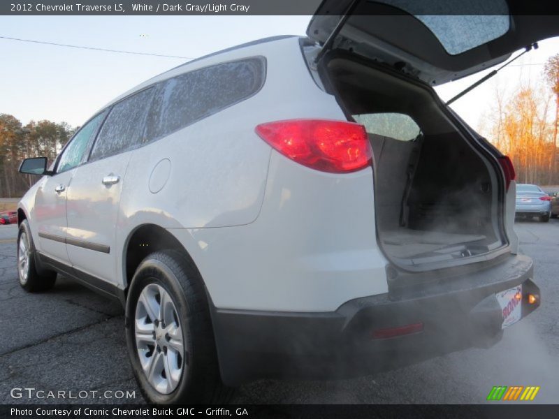 White / Dark Gray/Light Gray 2012 Chevrolet Traverse LS