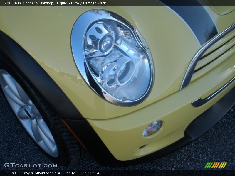 Liquid Yellow / Panther Black 2005 Mini Cooper S Hardtop