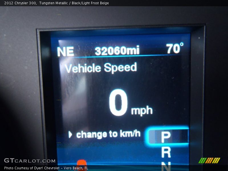 Tungsten Metallic / Black/Light Frost Beige 2012 Chrysler 300