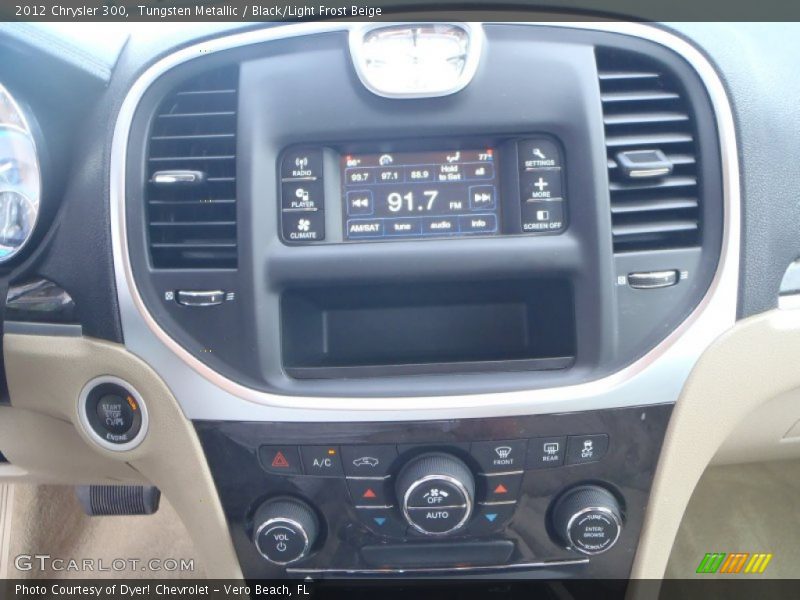 Tungsten Metallic / Black/Light Frost Beige 2012 Chrysler 300