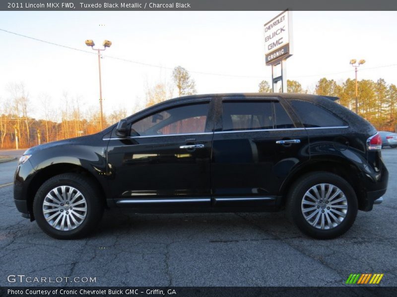 Tuxedo Black Metallic / Charcoal Black 2011 Lincoln MKX FWD