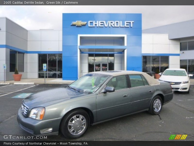 Green Silk / Cashmere 2005 Cadillac DeVille Sedan