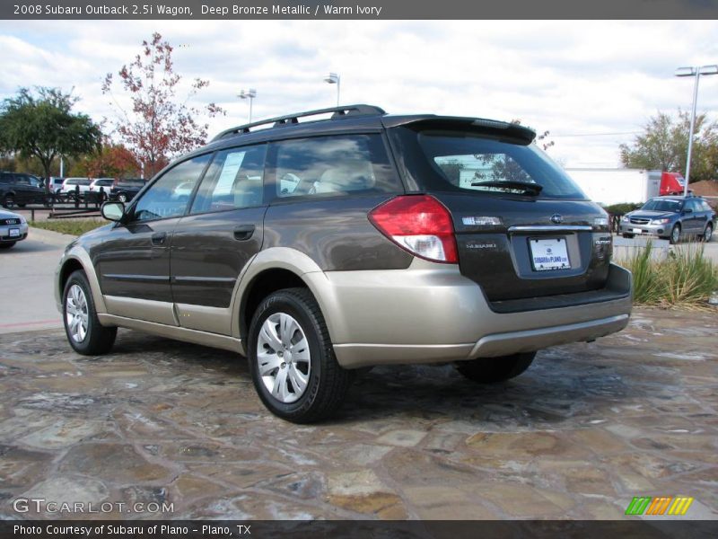 Deep Bronze Metallic / Warm Ivory 2008 Subaru Outback 2.5i Wagon