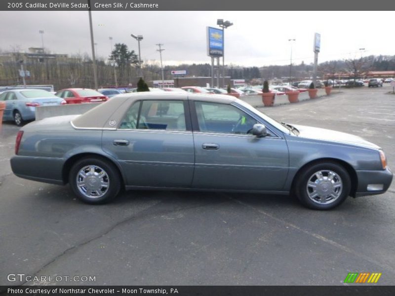 Green Silk / Cashmere 2005 Cadillac DeVille Sedan