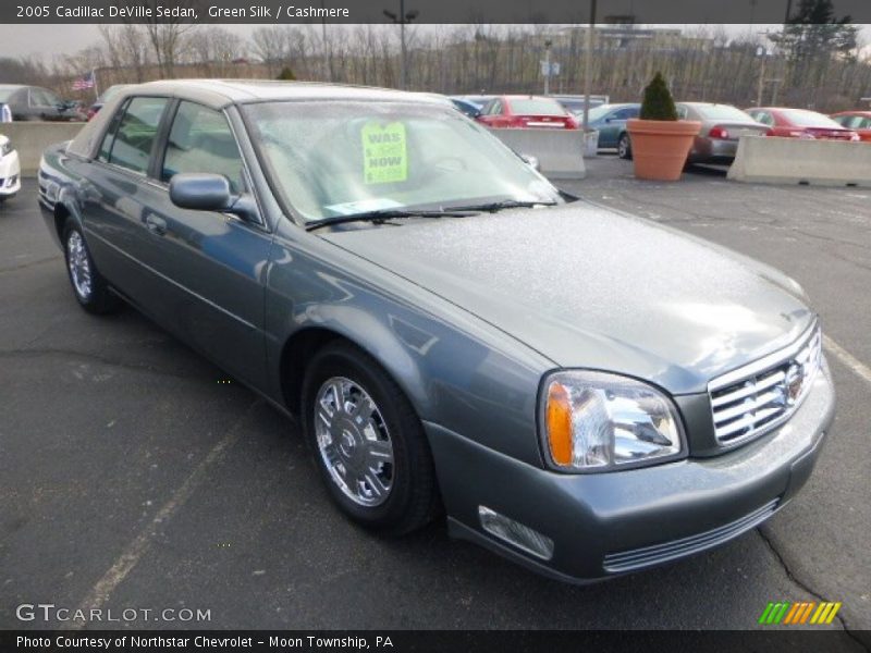 Green Silk / Cashmere 2005 Cadillac DeVille Sedan