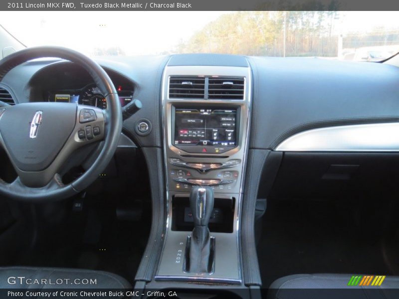 Tuxedo Black Metallic / Charcoal Black 2011 Lincoln MKX FWD