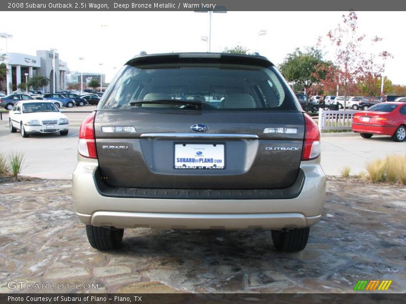 Deep Bronze Metallic / Warm Ivory 2008 Subaru Outback 2.5i Wagon