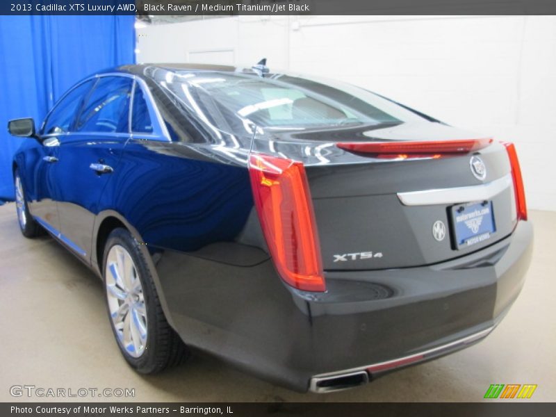 Black Raven / Medium Titanium/Jet Black 2013 Cadillac XTS Luxury AWD