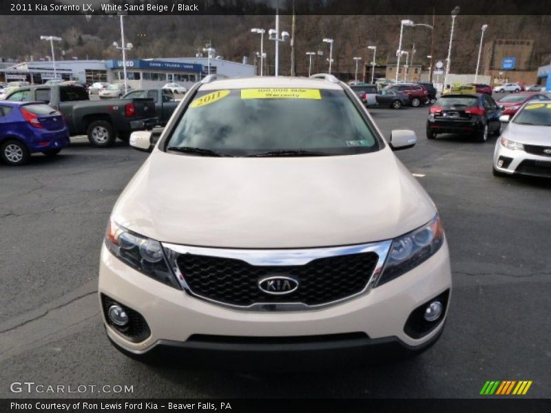 White Sand Beige / Black 2011 Kia Sorento LX