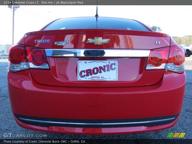 Red Hot / Jet Black/Sport Red 2014 Chevrolet Cruze LT