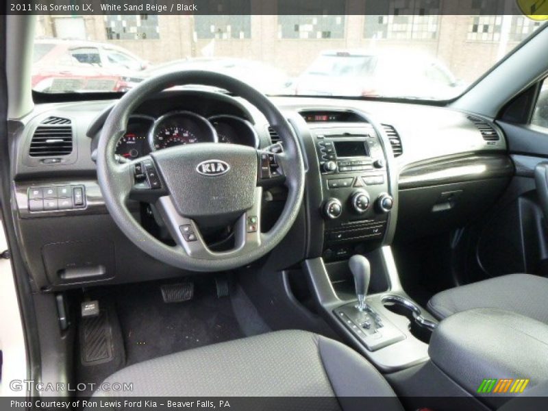 Black Interior - 2011 Sorento LX 