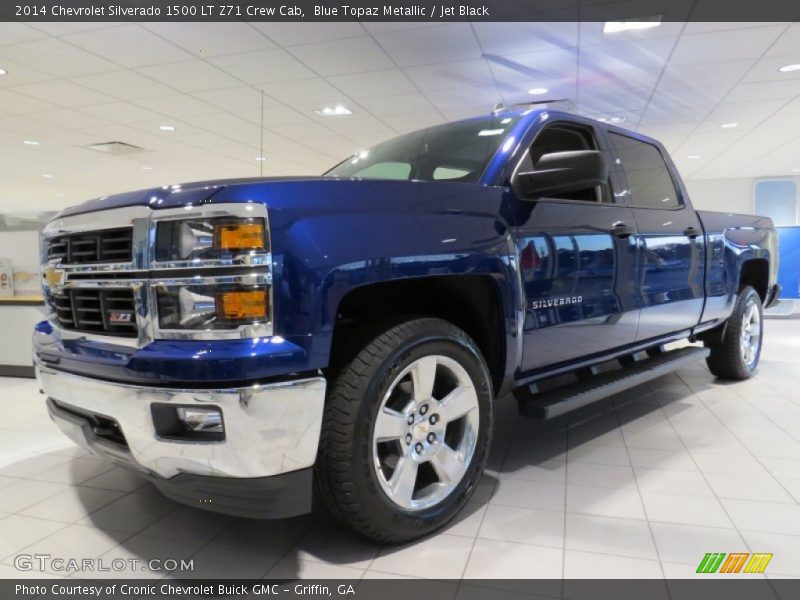 Front 3/4 View of 2014 Silverado 1500 LT Z71 Crew Cab