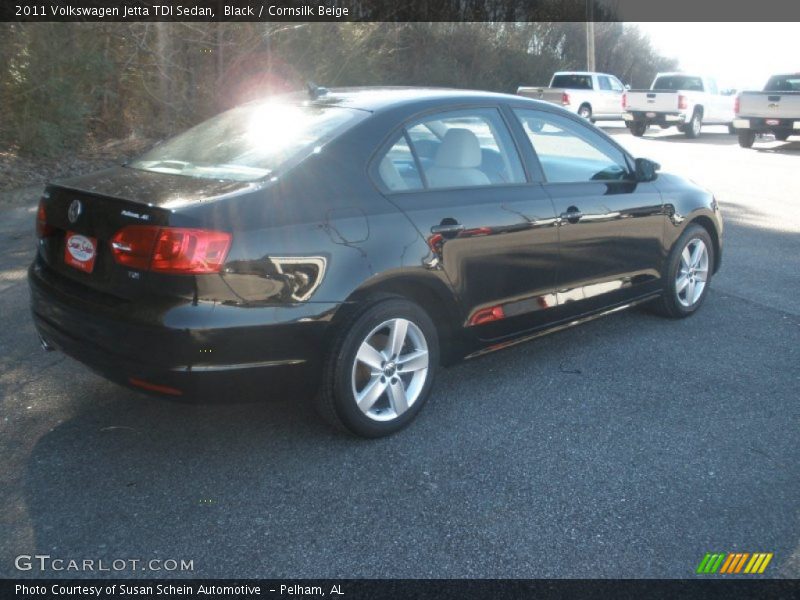 Black / Cornsilk Beige 2011 Volkswagen Jetta TDI Sedan