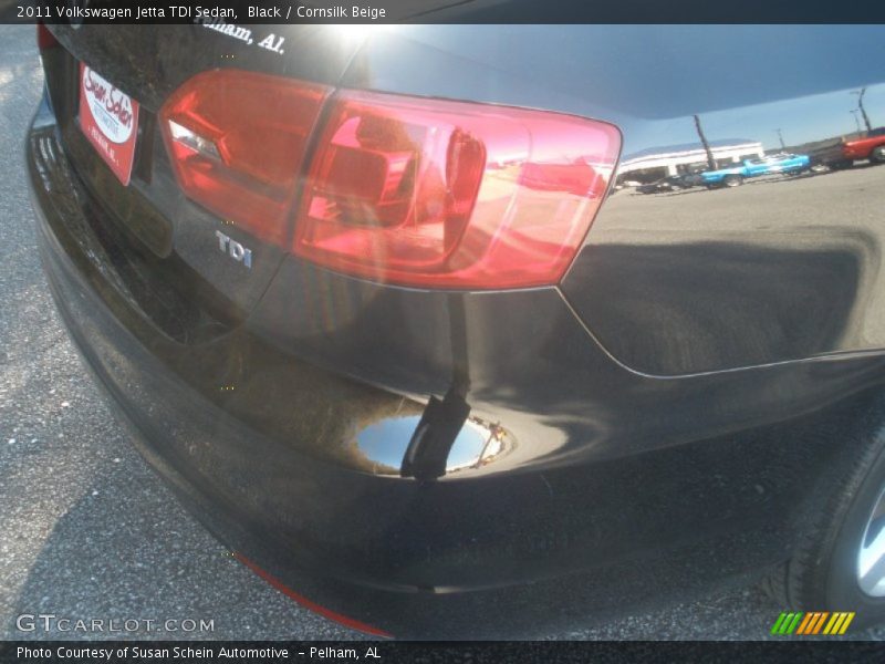 Black / Cornsilk Beige 2011 Volkswagen Jetta TDI Sedan