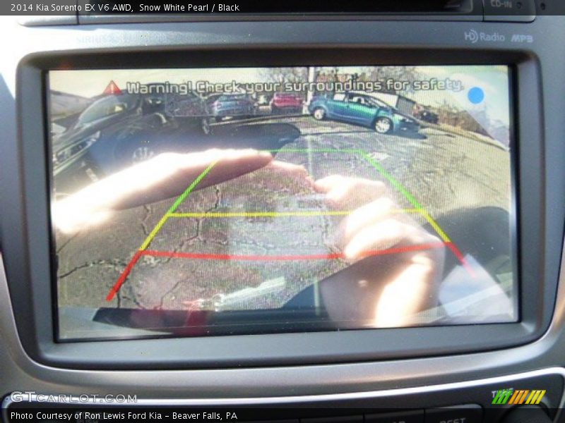 Snow White Pearl / Black 2014 Kia Sorento EX V6 AWD