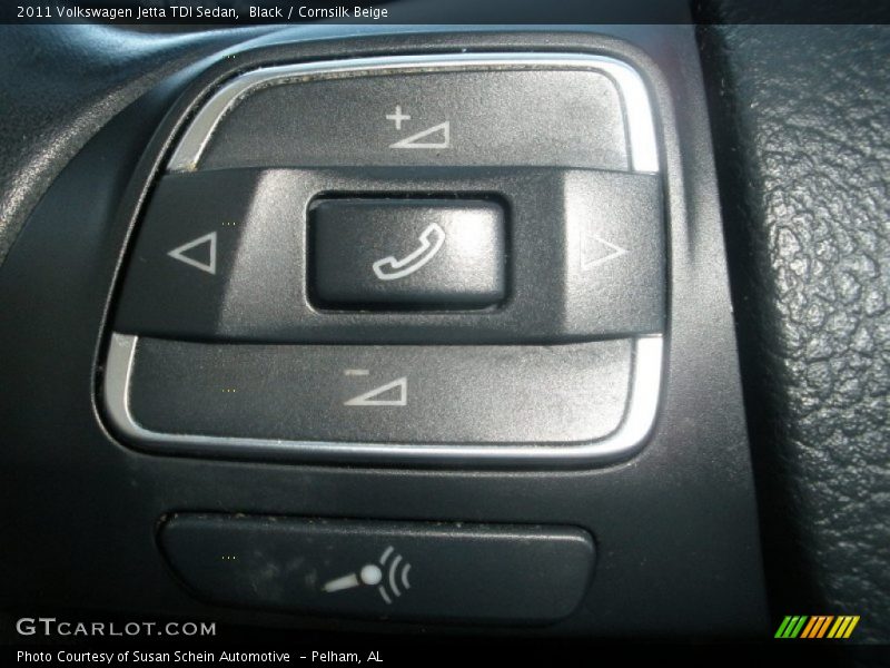 Black / Cornsilk Beige 2011 Volkswagen Jetta TDI Sedan