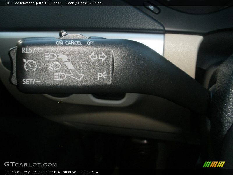 Black / Cornsilk Beige 2011 Volkswagen Jetta TDI Sedan