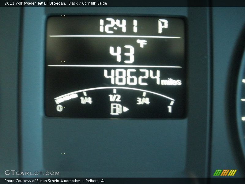 Black / Cornsilk Beige 2011 Volkswagen Jetta TDI Sedan