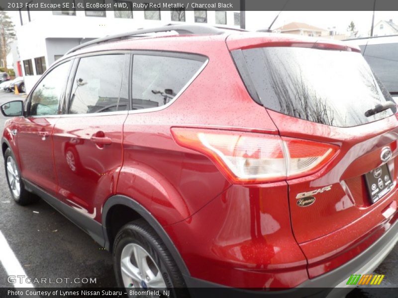 Ruby Red Metallic / Charcoal Black 2013 Ford Escape SE 1.6L EcoBoost 4WD
