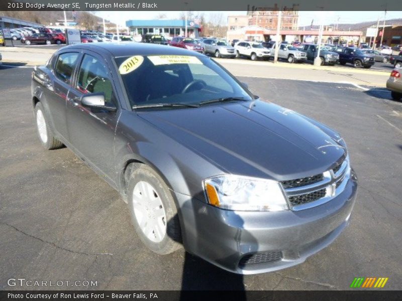 Tungsten Metallic / Black 2013 Dodge Avenger SE