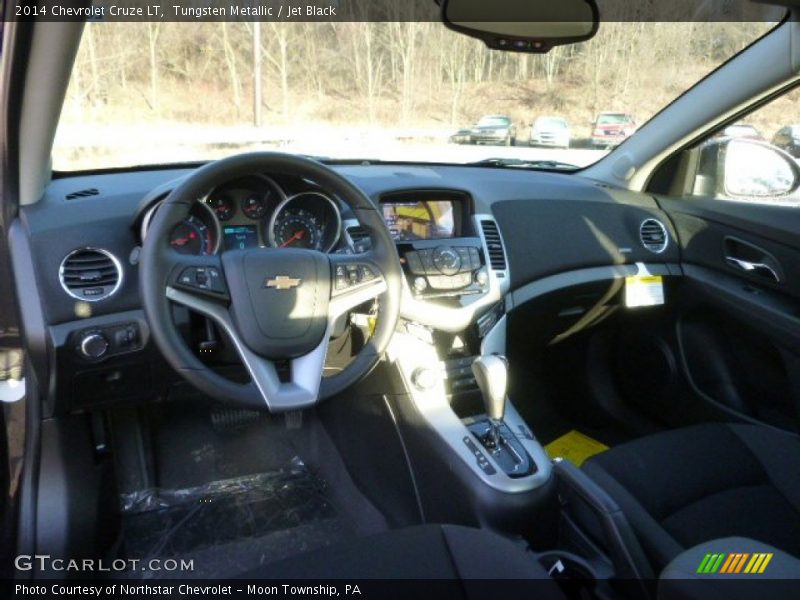 Tungsten Metallic / Jet Black 2014 Chevrolet Cruze LT