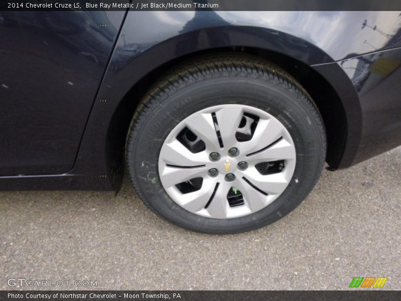 Blue Ray Metallic / Jet Black/Medium Titanium 2014 Chevrolet Cruze LS