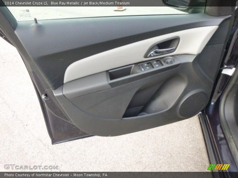 Blue Ray Metallic / Jet Black/Medium Titanium 2014 Chevrolet Cruze LS