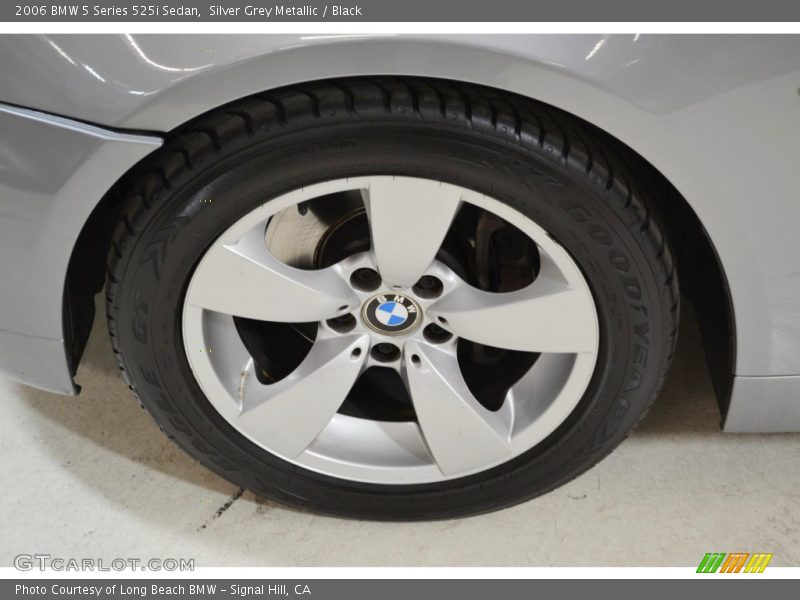  2006 5 Series 525i Sedan Wheel